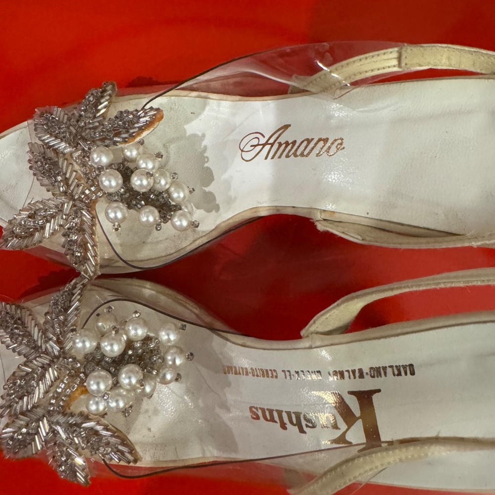 Kushins Amano clear crystal/pearl slingback heels - Picture 5 of 5